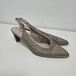 Stuart Weitzman Woven Leather Sling Back Pointed Toe Heels Sz 8 Metallic